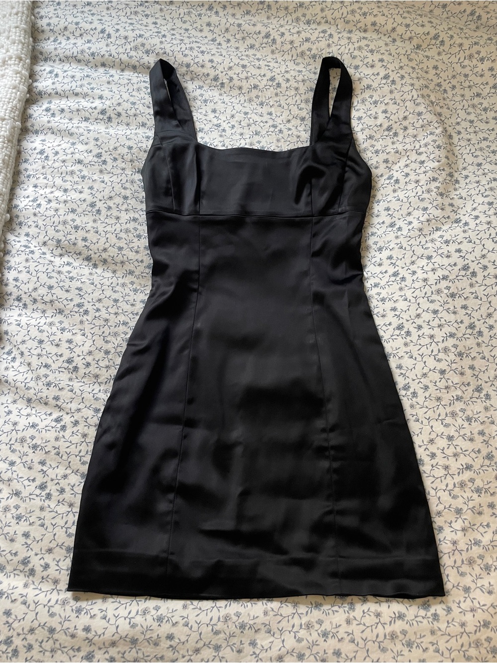 Wilfred Black Satin Sleeveless Square-Neck Mini Dress